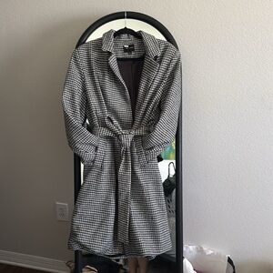 Women's Black and White Houndstooth Checkered Coat